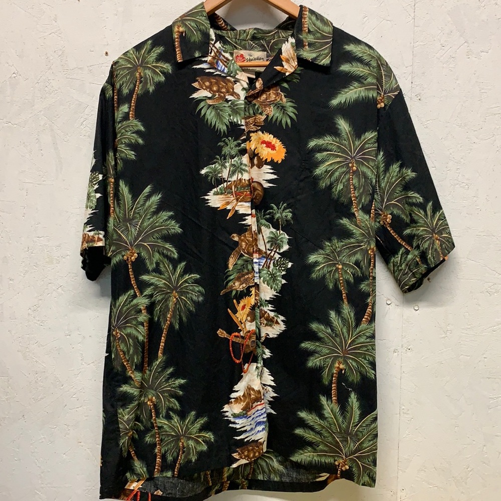 Hilo Hattie Hawaiian Shirt